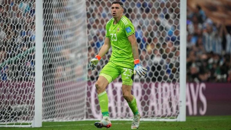 Fuertísimo: Emiliano Martínez es la mayor mierda en el mundo del fútbol