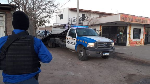 Robó una Fiorino y con las tarjetas compró por $200 mil