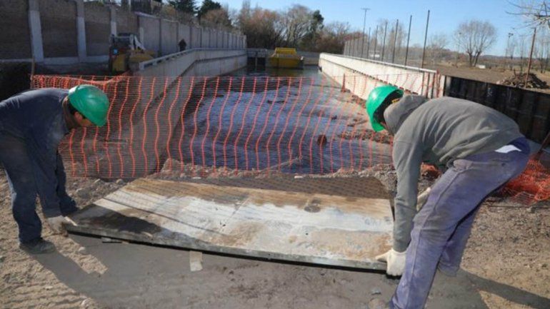 En dos meses estará lista la obra del puente de la calle Saavedra