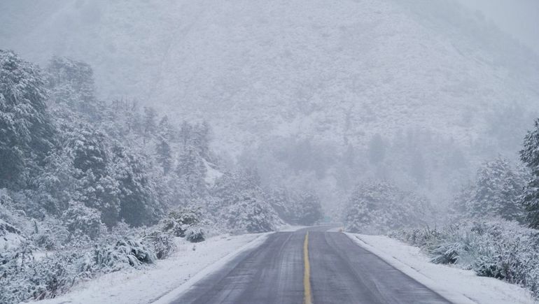 La otra cara del temporal: la nieve copó el interior de Neuquén