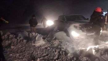 Un importante operativo de rescate en Ruta 13, cerca de Villa Pehuenia Un importante operativo de rescate en Ruta 13, cerca de Villa Pehuenia