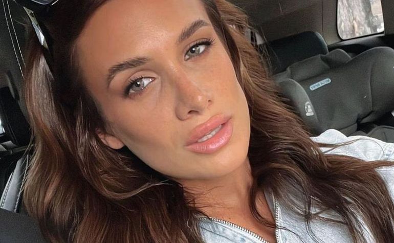 La influencer dedica un especial cuidado a su cabello tras haber cambiado de color.