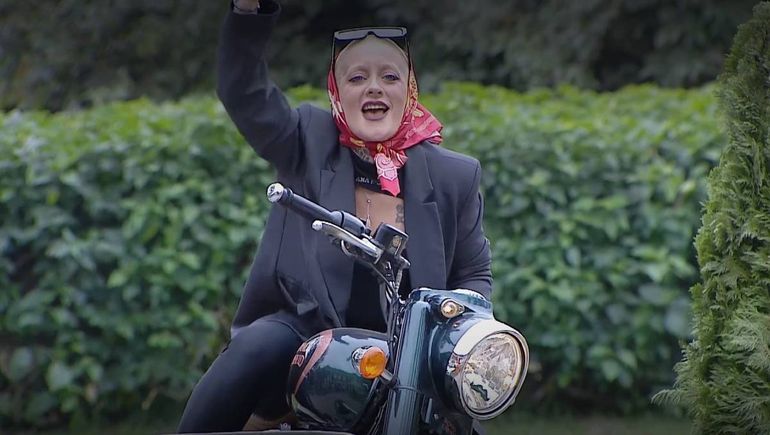 Reapareció Furia Scaglione en un reality chileno y generó polémica su participación