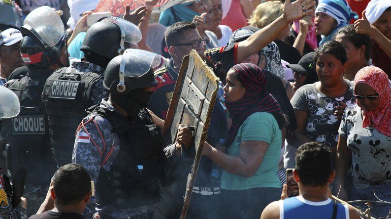 Una disputa en una cárcel brasileña dejó 15 presos muertos