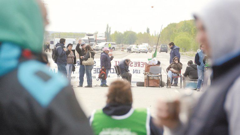 ATE interrumpió ayer el tránsito por un reclamo salarial.&nbsp;