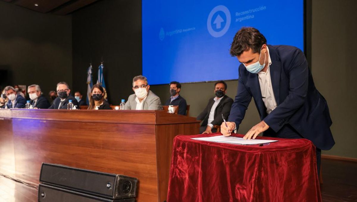 El clúster renovable es fundamental para la transición energética