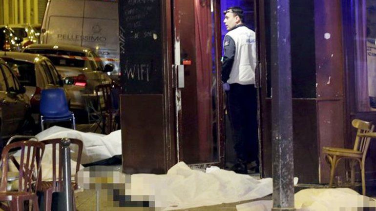 En el restaurant Le Carillon se registraron al menos 7 muertos.
