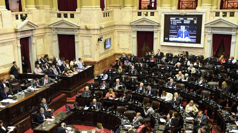 Un nuevo informe de Peña ante los senadores