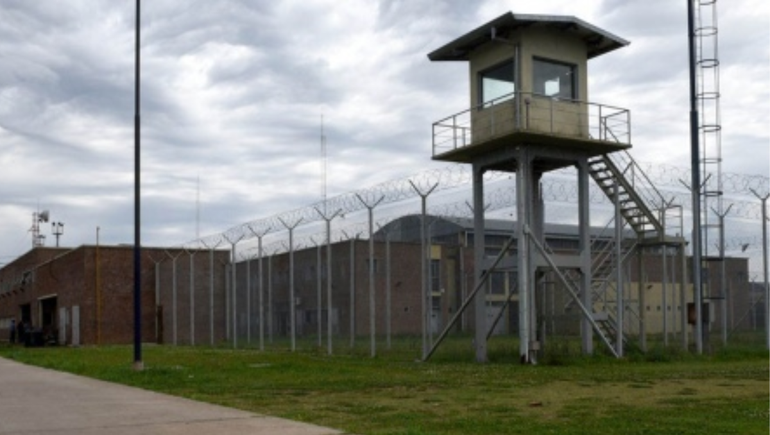 El preso se encontraba alojado en la Unidad Penal N°11 de Piñero.