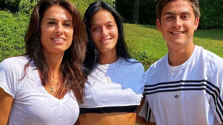 Oriana Sabatini, Gabriela y Paulo Dybala Oriana Sabatini, Gabriela y Paulo Dybala