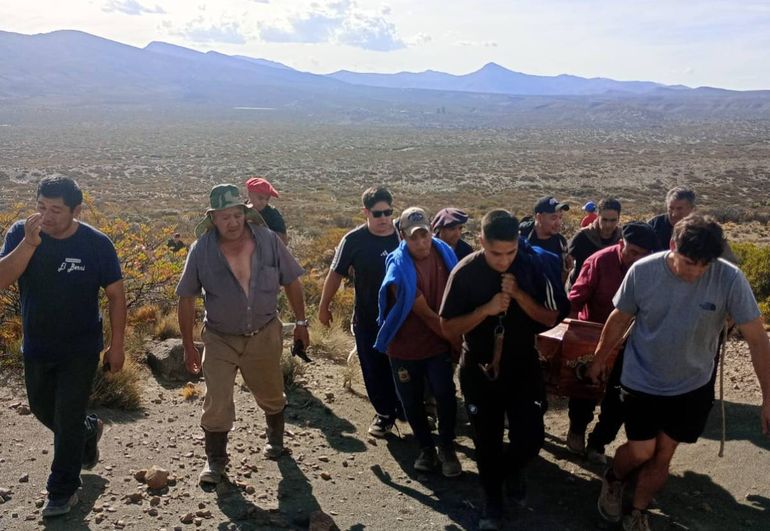 Vecinos de un paraje cercano a Loncopué reclaman un acceso digno.