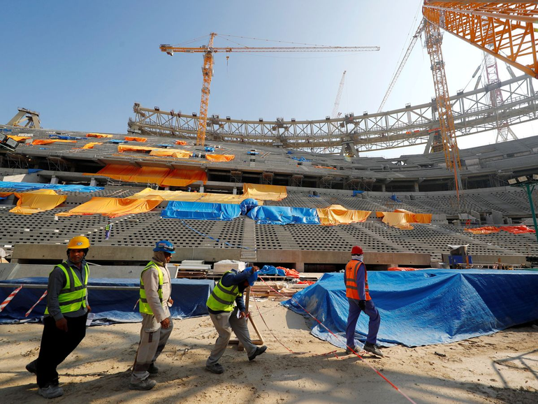 El lado B de Qatar 2022: explotación humana y muerte