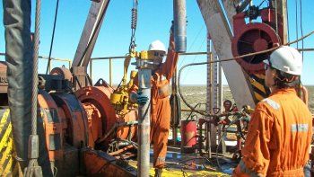 se reune la paritaria petrolera bajo presion de la conciliacion