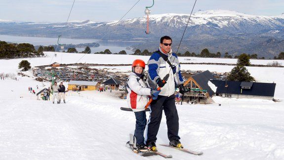 El parque de nieve Batea Mahuida atrajo a los neuquinos.&nbsp;