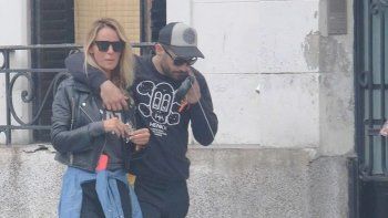 ya no se ocultan: sabrina rojas y el tucu lopez a los besos ya no se ocultan: sabrina rojas y el tucu lopez a los besos