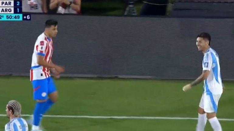 Ángel Romero, el jugador más polémico del partido Ángel Romero, el jugador más polémico del partido