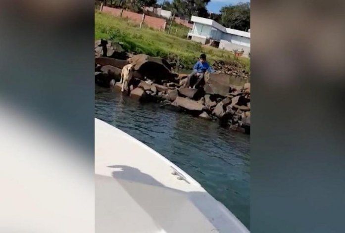 Misiones: Así fue cómo prefectura rescató a Bruno del Río Paraná