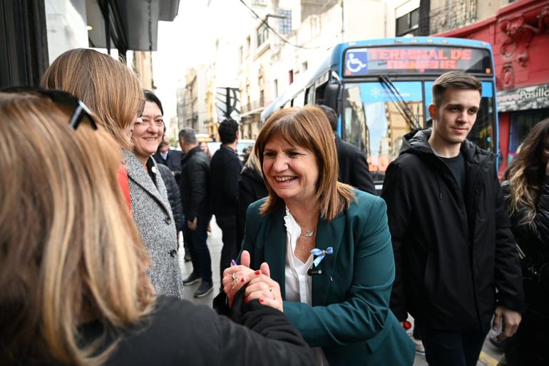 Patricia Bullrich. Patricia Bullrich.