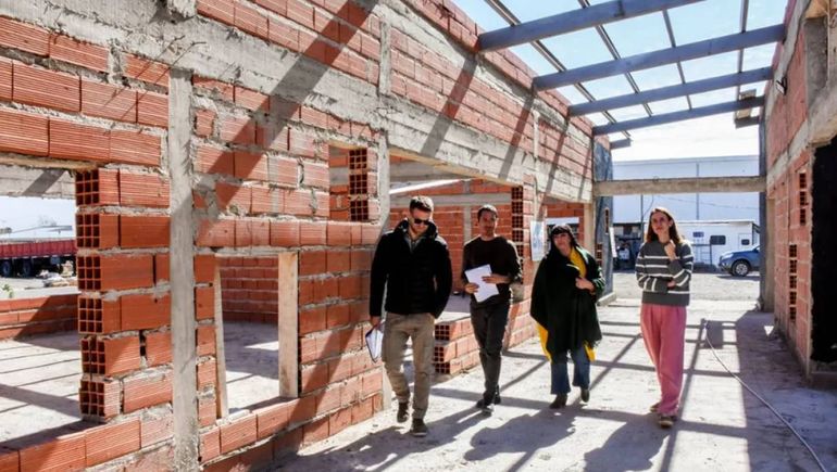 Avanzan las obras en las escuelas públicas de Neuquén