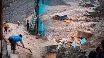 catastrofe en peru: un alud dejo 40 muertos y cientos de desaparecidos catastrofe en peru: un alud dejo 40 muertos y cientos de desaparecidos