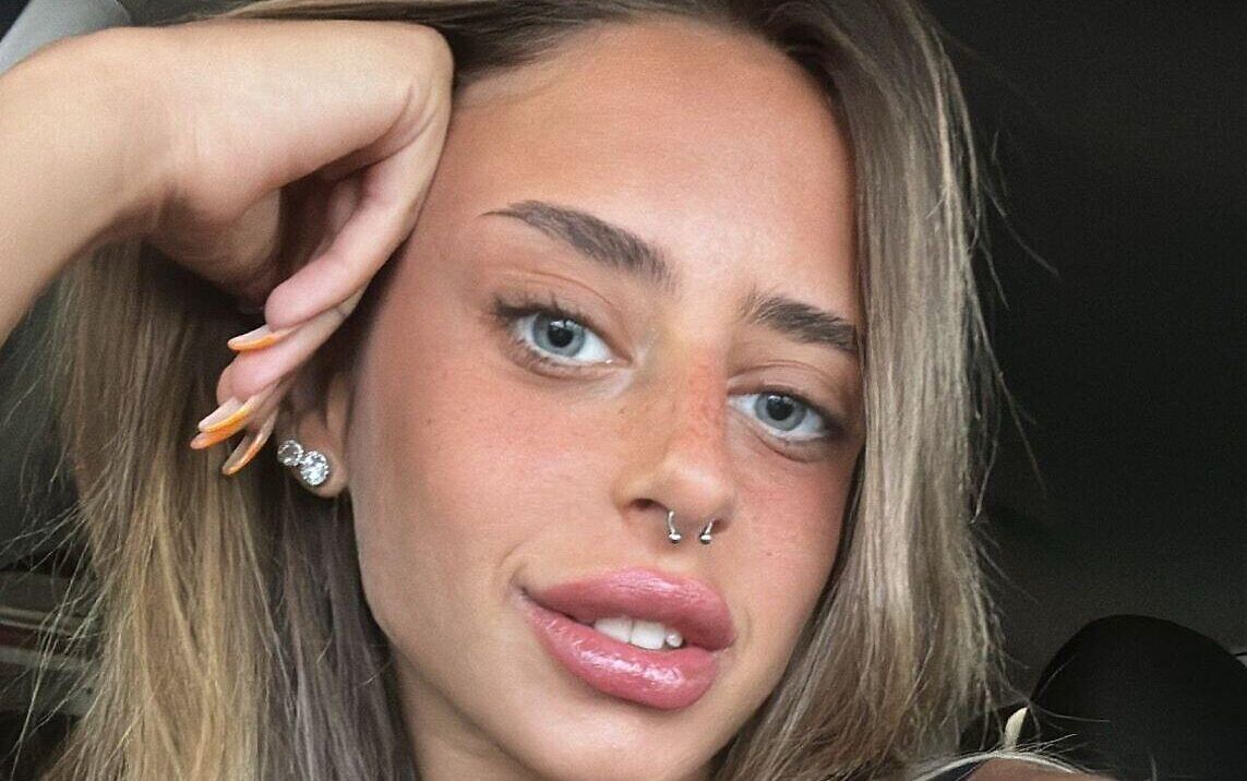 Mia Schem en una foto en sus redes sociales. (The Times of Israel)