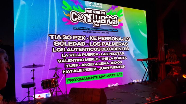 La grila de artistas que pasaron por el escenario central de la Fiesta de la Confluencia 2025