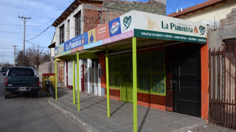 El minimercado del oeste donde se produjo el primer golpe del raid.