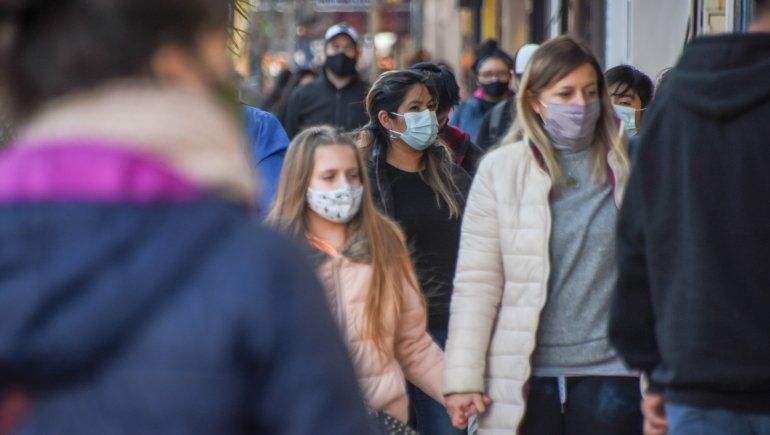 Los casos de COVID siguen estabilizados en unos 200 por día en la provincia.