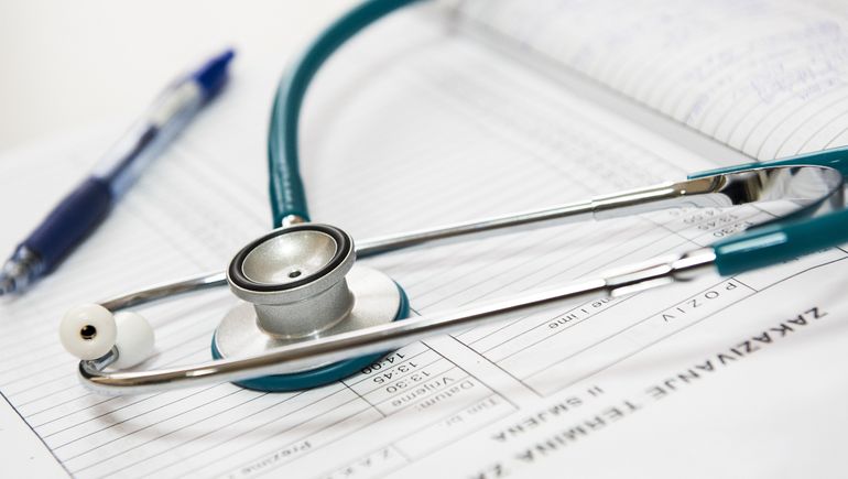 La medida contra el médico fue informada por el Consejo Médico General (GMC). Foto ilustrativa