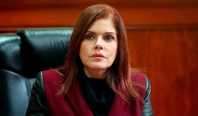 Perú: la vice renunció pero aún no puede dejar su cargo
