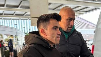 como fue la llegada del huevo acuna al pais para sumarse a river como fue la llegada del huevo acuna al pais para sumarse a river