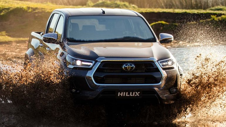 Así es la actual Toyota Hilux que lidera las ventas entre las pickups en Argentina. Así es la actual Toyota Hilux que lidera las ventas entre las pickups en Argentina.