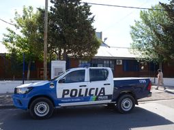 los sueldos de la policia de neuquen superan a los de la federal y el ejercito: ¿cuanto cobran? los sueldos de la policia de neuquen superan a los de la federal y el ejercito: ¿cuanto cobran?