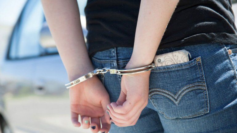 Madre presa por la muerte de su bebé sietemesino