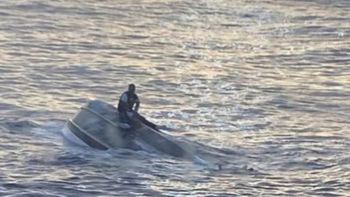 buscan a 39 personas tras un naufragio en las costas de florida buscan a 39 personas tras un naufragio en las costas de florida