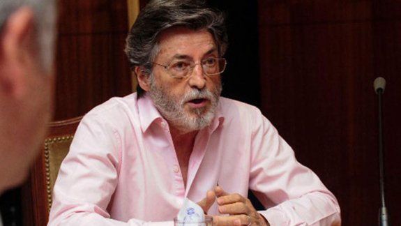 Juan Gómez Centurión, jefe de Aduana, ya estaba apartado.