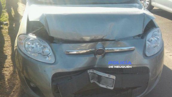 El Fiat Palio terminó con la trompa destruida tras chocar a la EcoSport.&nbsp;