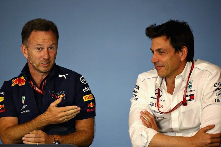 Christian Horner y Toto Wolff son dos de los directivos más importantes de la Fórmula 1.