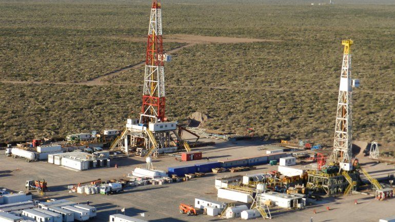 YPF ocupa el 80 por ciento de la actividad en la provincia.