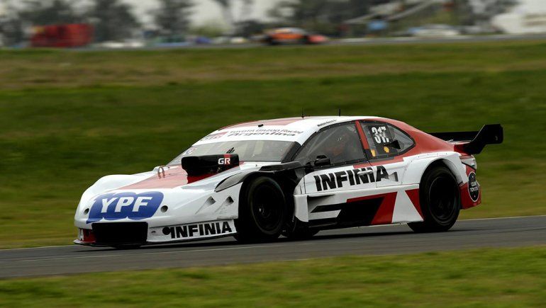 Rossi y su Toyota entraron por la ventana a la Copa de Oro del TC