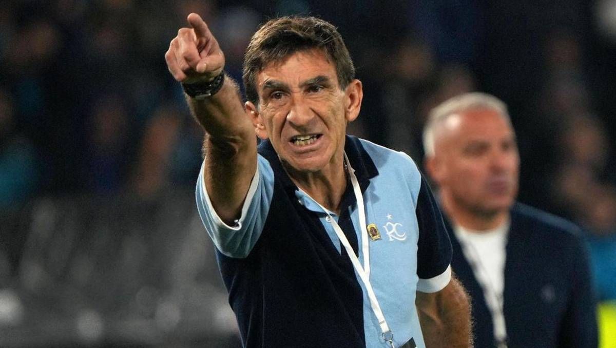La frase de Gustavo Costas sobre el arbitraje de Wilmar Roldán