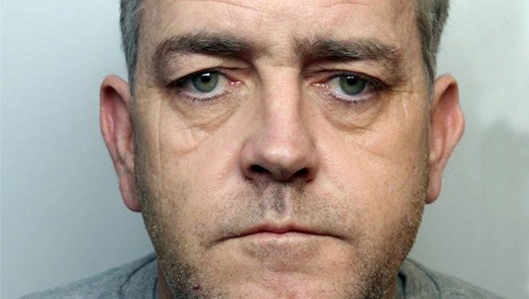 Mató a un amigo que era amante de su esposa