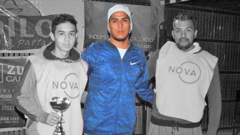 Fallo histórico: ¡diez años! de suspensión al jugador roquense que le propinó una paliza a terna arbitral