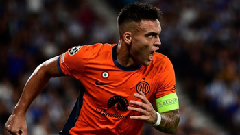 Lautaro Martínez festejó su primer gol en el debut de Inter en esta Champions. Viene de ser subcampeón la temporada pasada. Lautaro Martínez festejó su primer gol en el debut de Inter en esta Champions. Viene de ser subcampeón la temporada pasada.