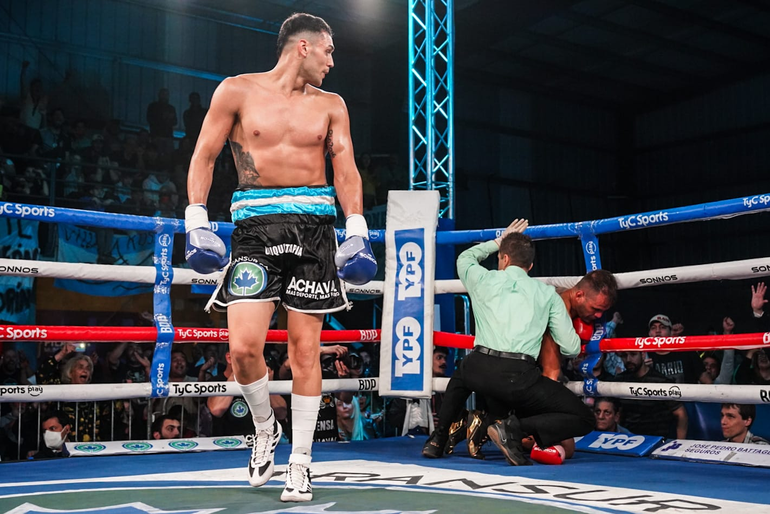 Tremendo KO de Yamil Peralta: lo mandó a la lona en el tercer round y pide su chance mundialista