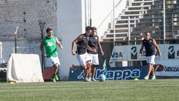 Ávila arrancó la temporada del torneo Federal A como titular.