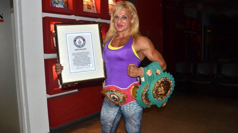 Tiene el récord de cuatro títulos mundiales en cuatro categorías distintas. Quiere el quinto en la región.