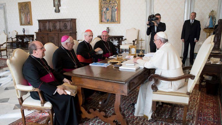 Los líderes de la CEA le dijeron a Francisco que lo querían ver en Argentina.