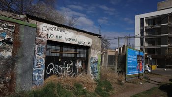 cansancio y temor en santa genoveva: vecinos denuncian la toma de un terreno baldio cansancio y temor en santa genoveva: vecinos denuncian la toma de un terreno baldio