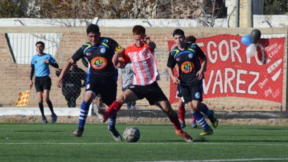La imagen menos pensada: el histórico Rojo en la B (¡y metió 9!)